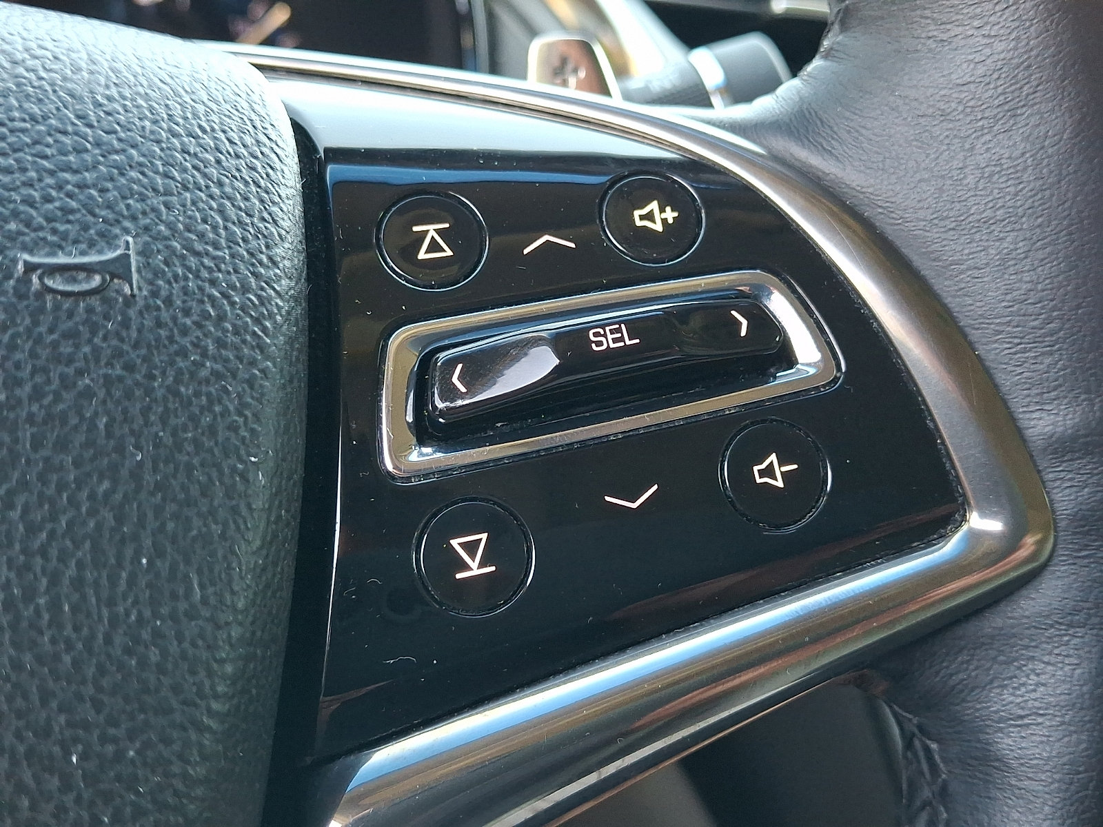 Used 2014 Cadillac CTS Performance w/ Driver Assist Package RWD image 24