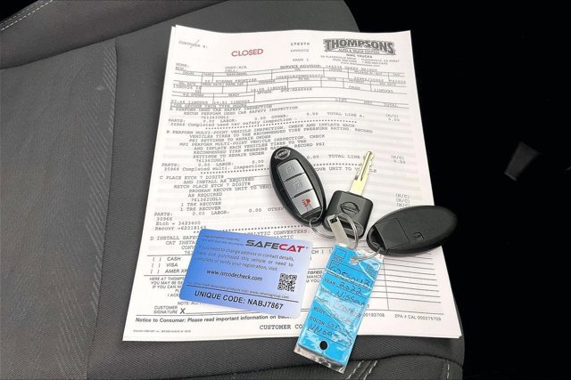 Used 2022 Nissan Frontier SV w/ Technology Package image 11