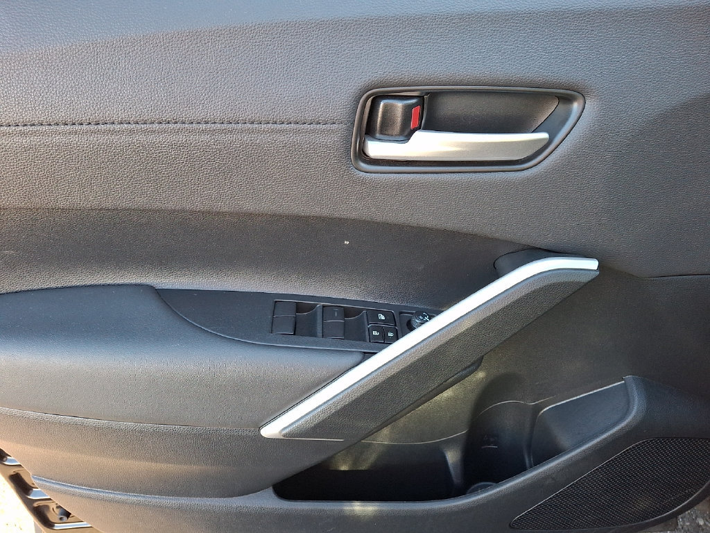 Certified 2026 Toyota Corolla Cross XLE FWD image 13