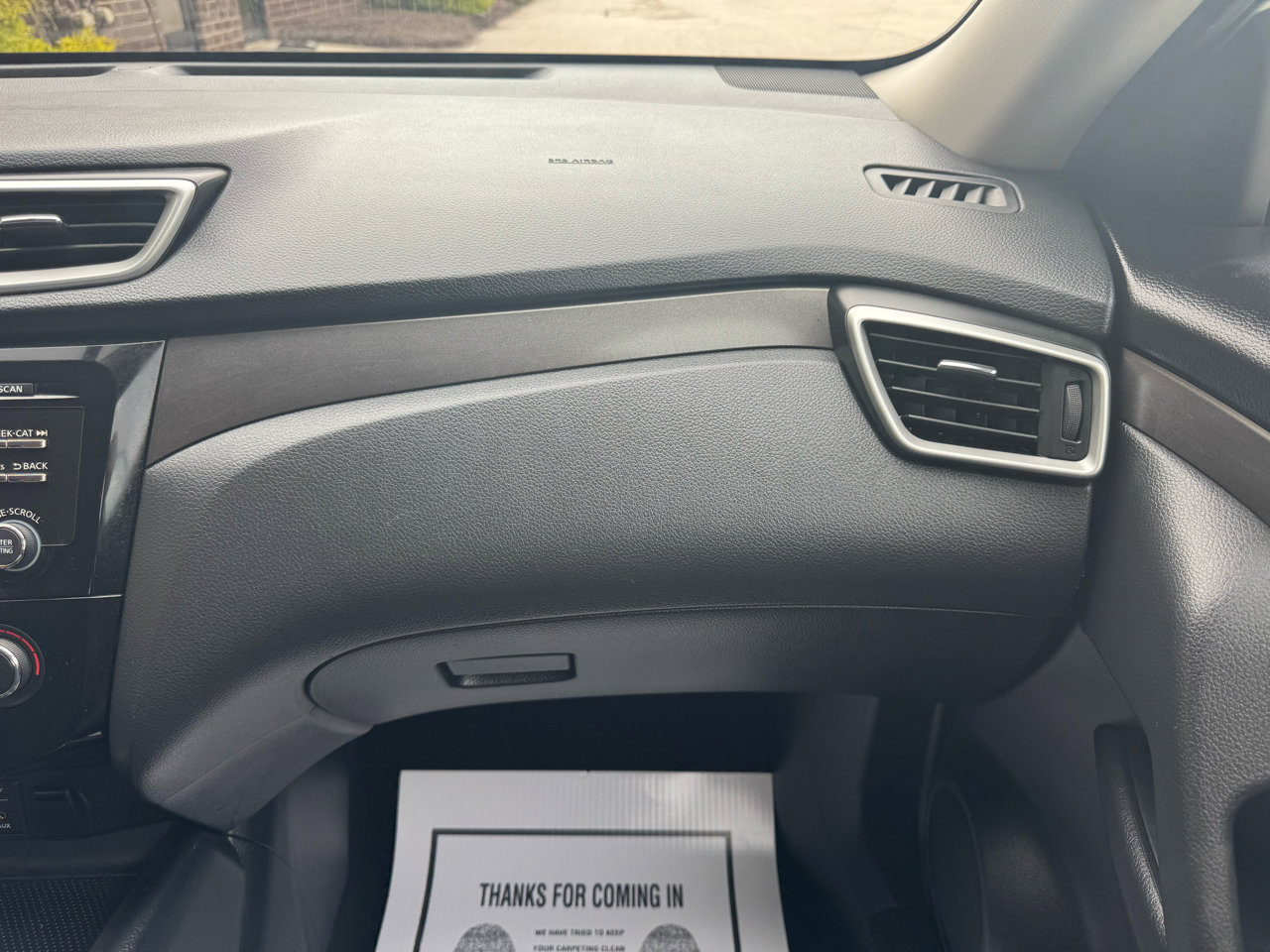 Used 2015 Nissan Rogue S image 16