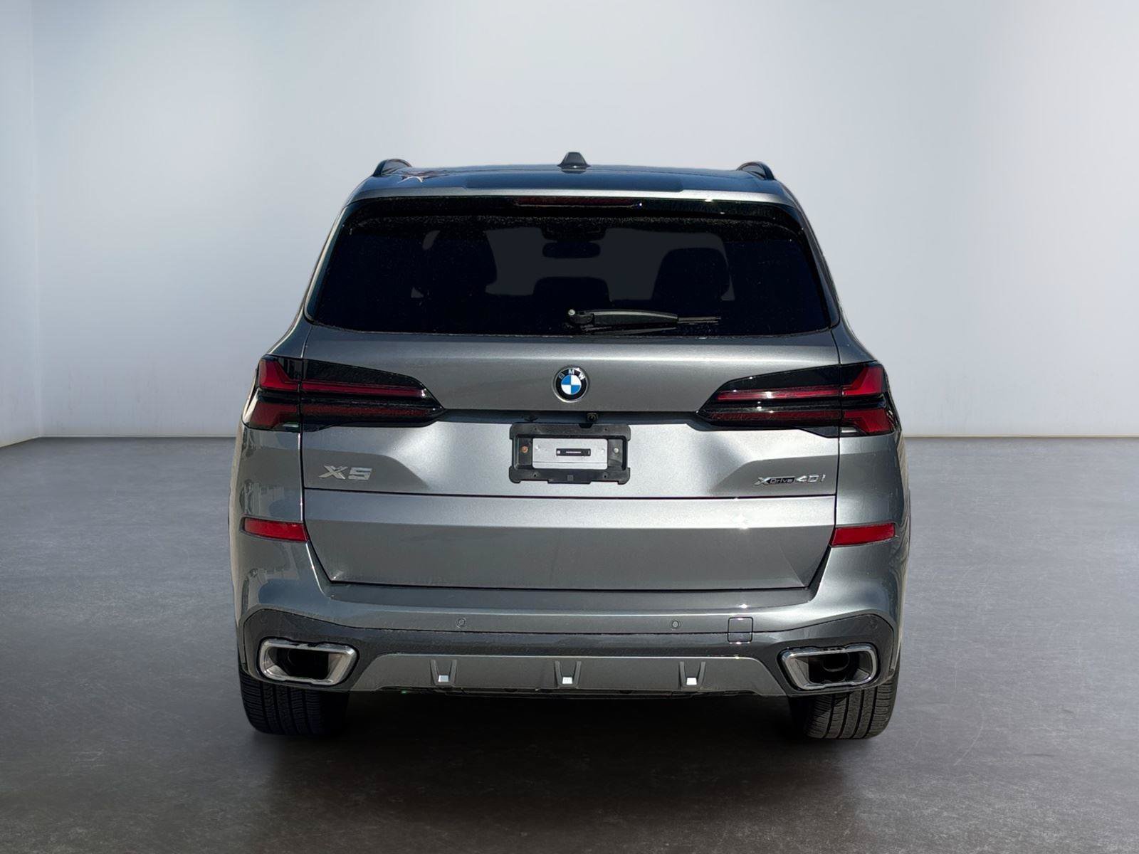 Used 2025 BMW X5 xDrive40i AWD/4WD image 4