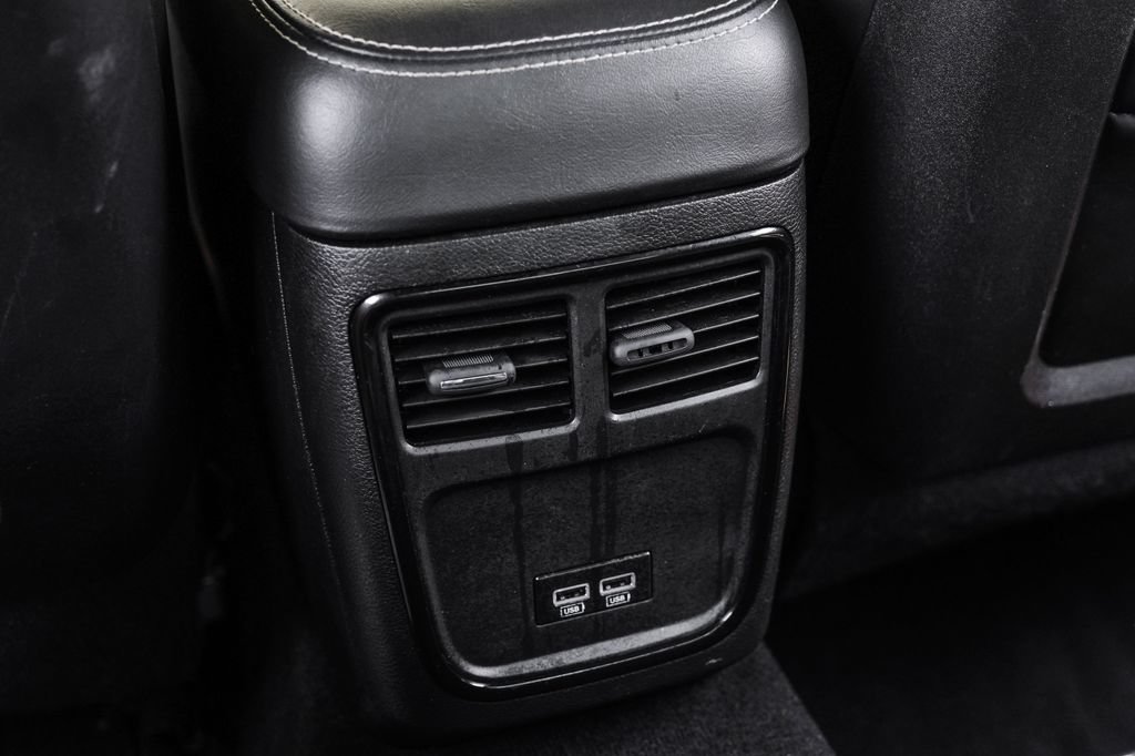 Used 2019 Chrysler 300 S RWD image 49