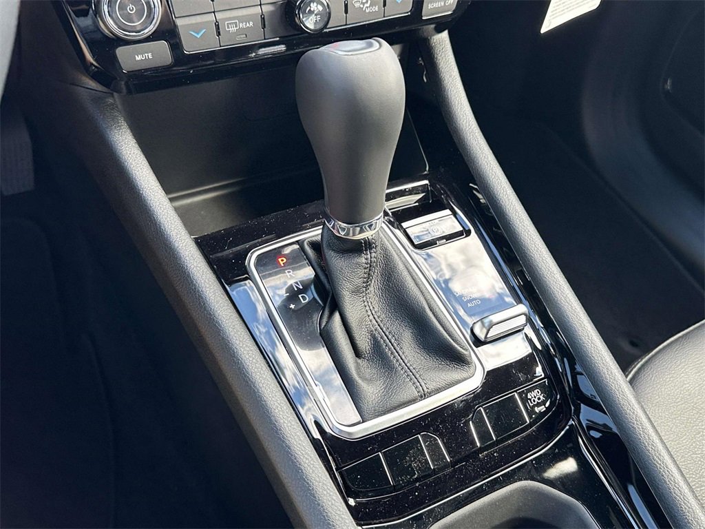 New 2026 Jeep Compass Limited image 15