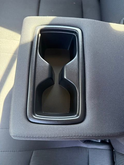 Certified 2022 Toyota Venza LE image 35