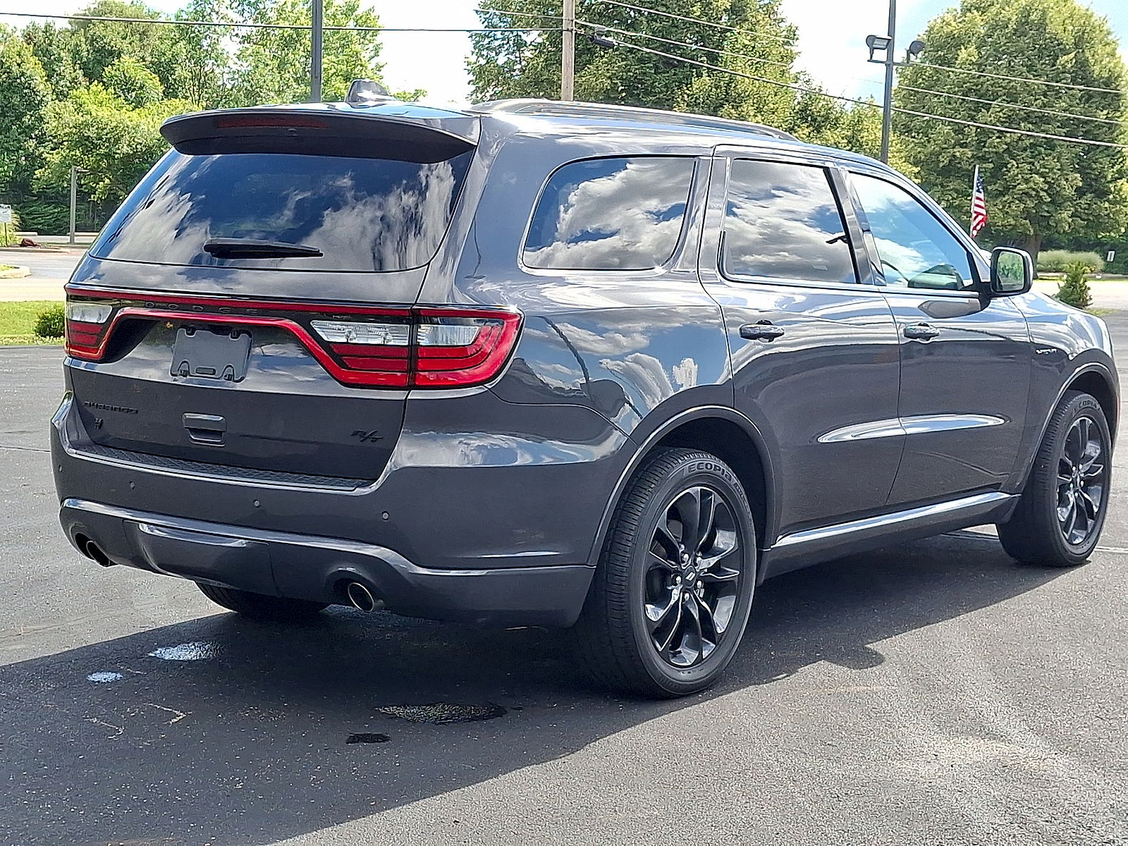 Used 2023 Dodge Durango R/T w/ Blacktop Package AWD/4WD image 25