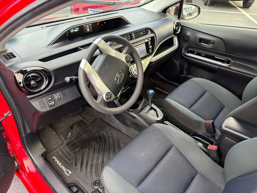 Used 2016 Toyota Prius C Two FWD image 19