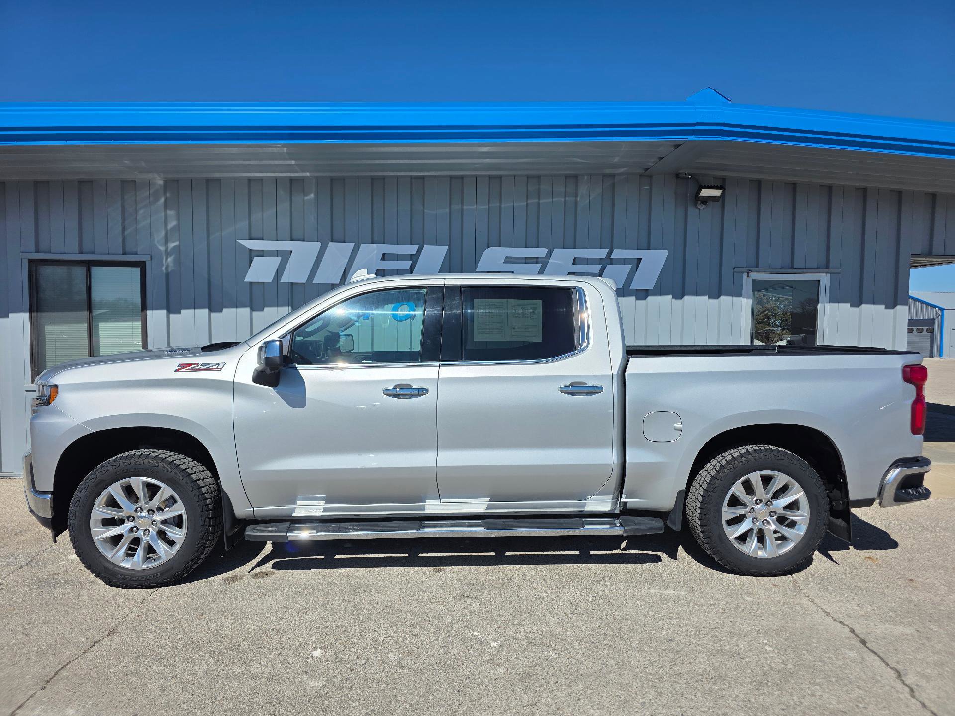 Used 2021 Chevrolet Silverado 1500 LTZ image 1