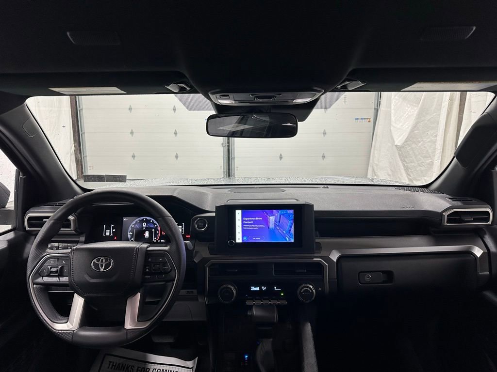 Used 2025 Toyota 4Runner SR5 image 39