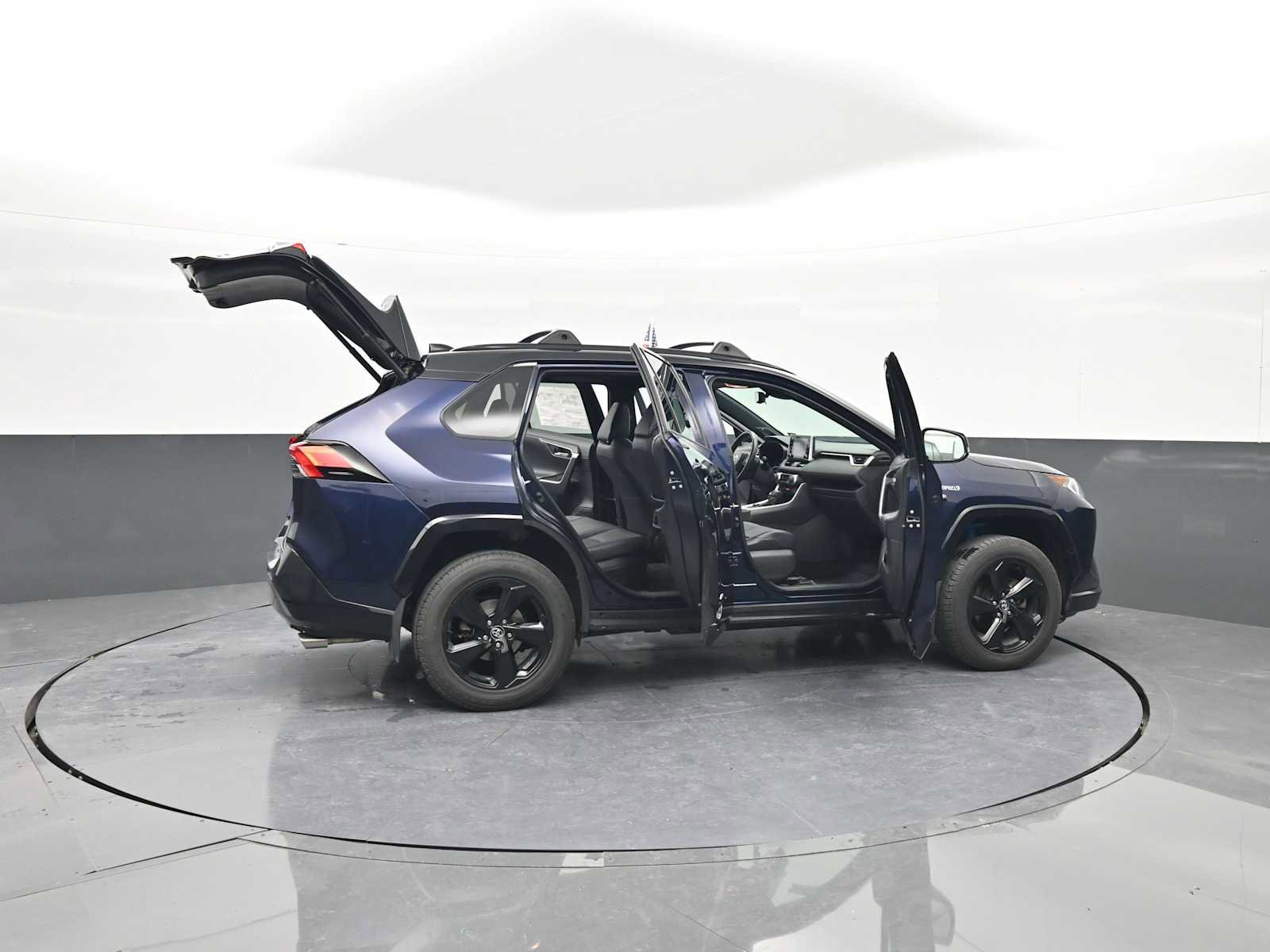 Used 2020 Toyota RAV4 XSE image 46