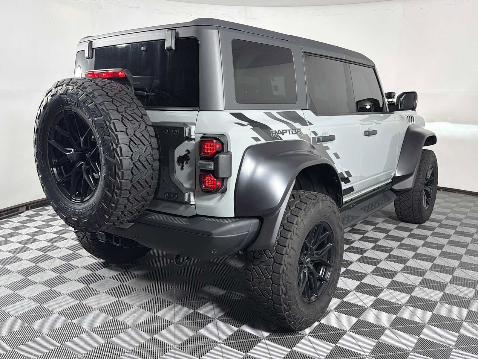 Used 2023 Ford Bronco Raptor AWD/4WD image 7