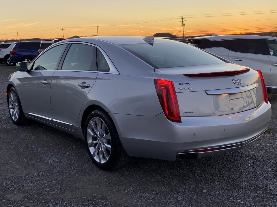 Used 2017 Cadillac XTS Luxury AWD/4WD image 7