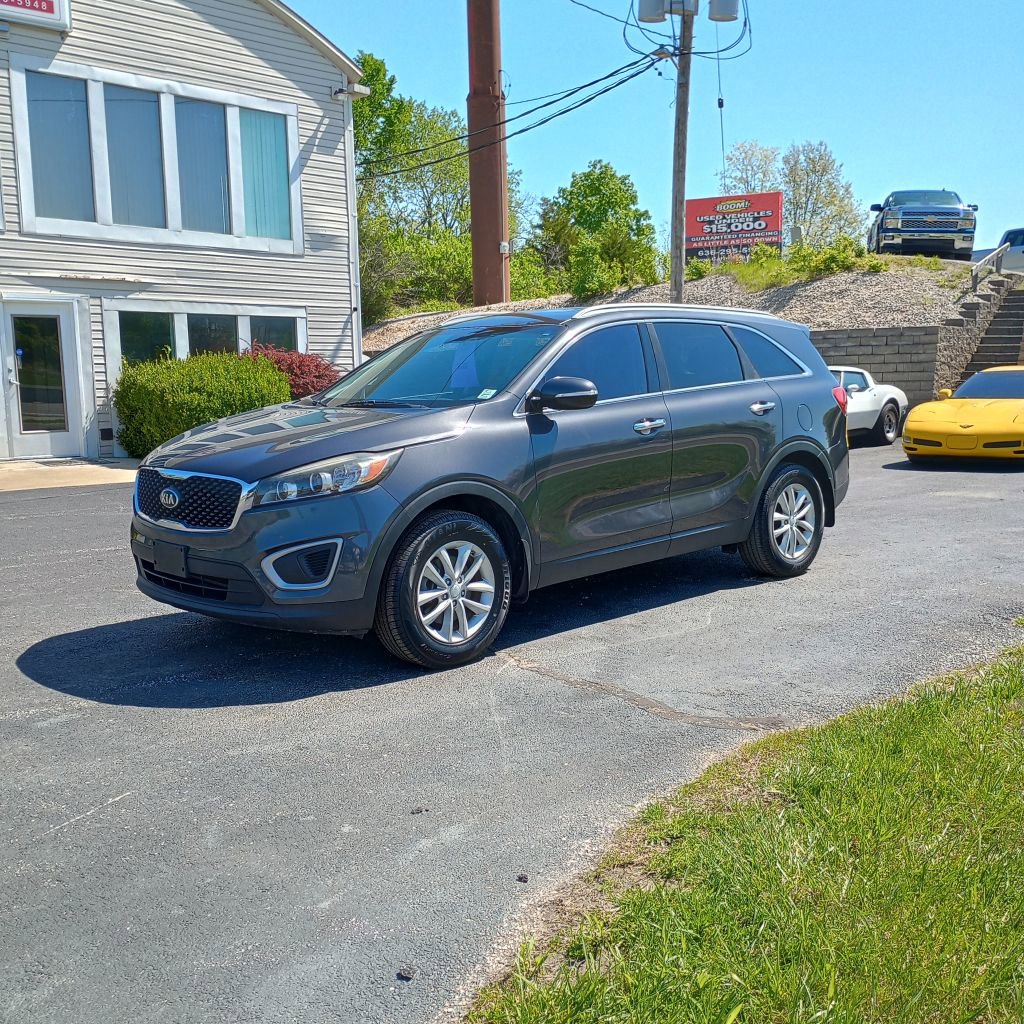 Used 2018 Kia Sorento LX FWD image 1