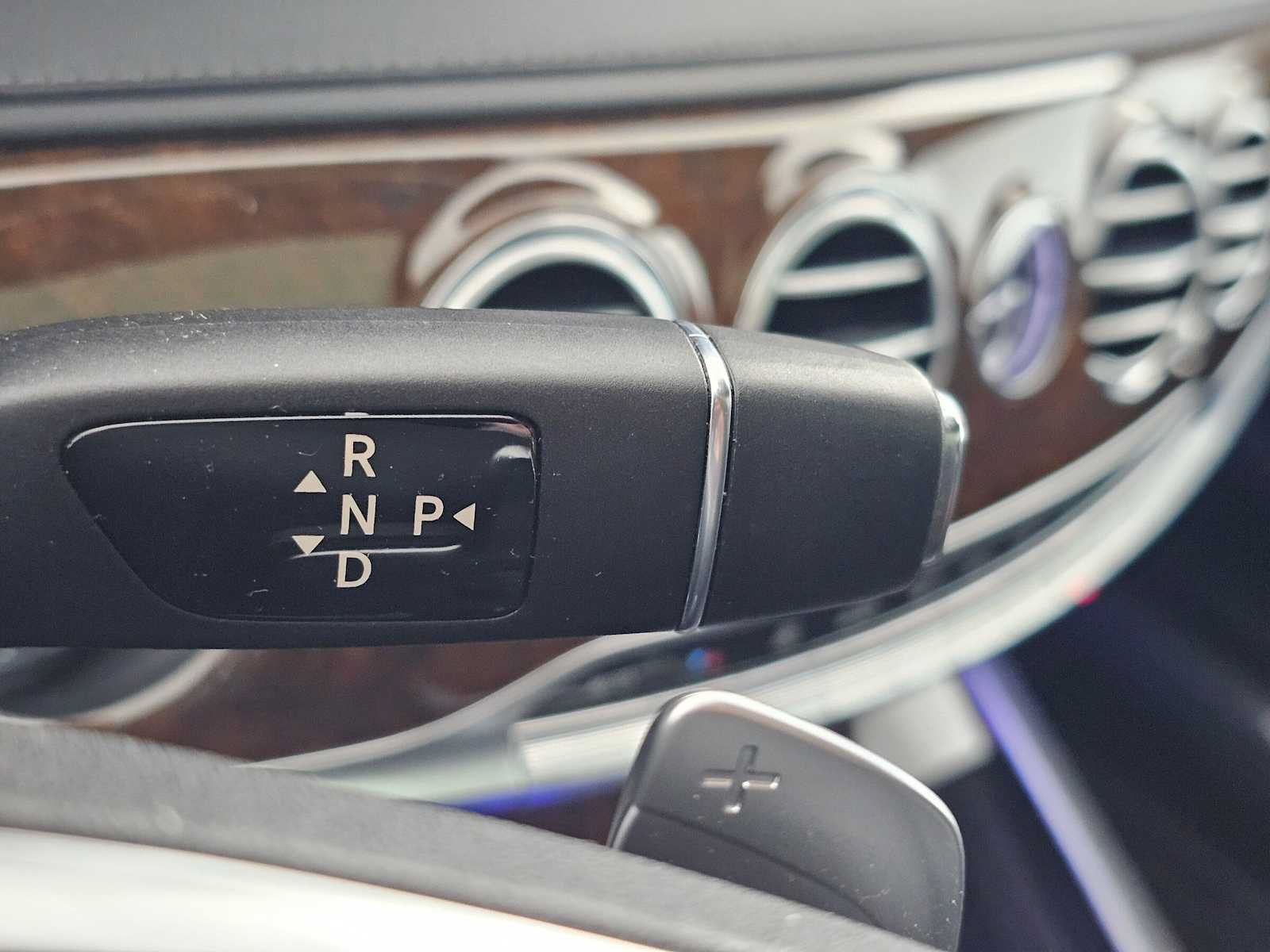 Used 2015 Mercedes-Benz S 550 Sedan image 32
