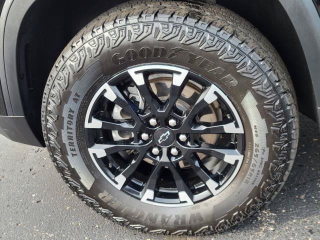Used 2024 Chevrolet Traverse Z71 w/ LPO, Floor Liner Package AWD/4WD image 5