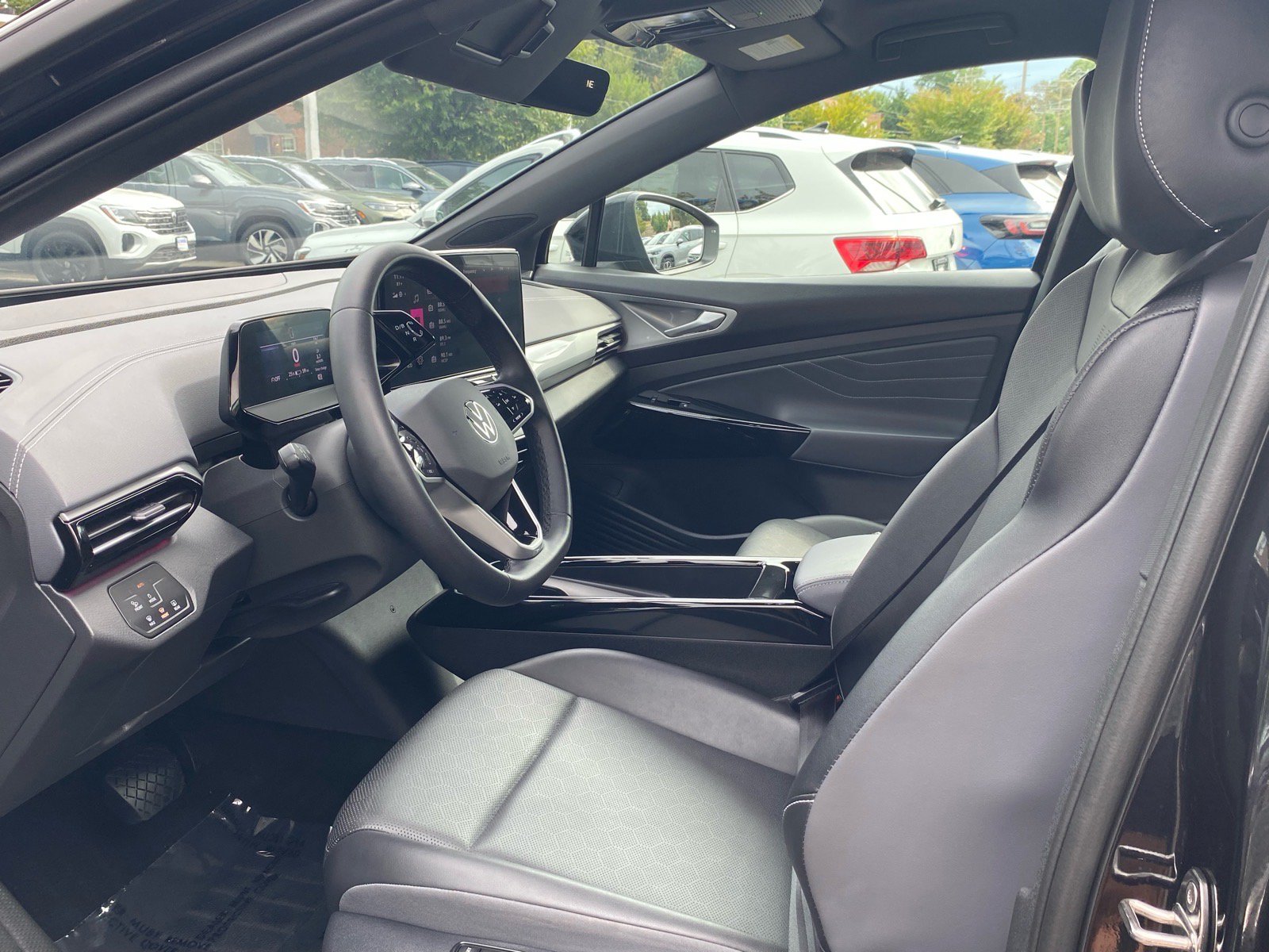 Certified 2023 Volkswagen ID.4 Pro S AWD/4WD image 12
