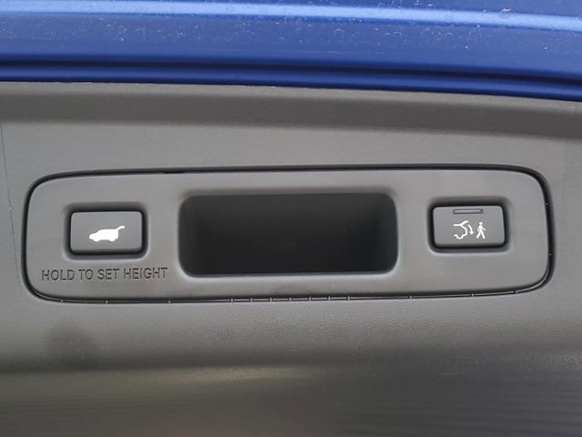 Certified 2025 Acura ADX A-Spec image 11