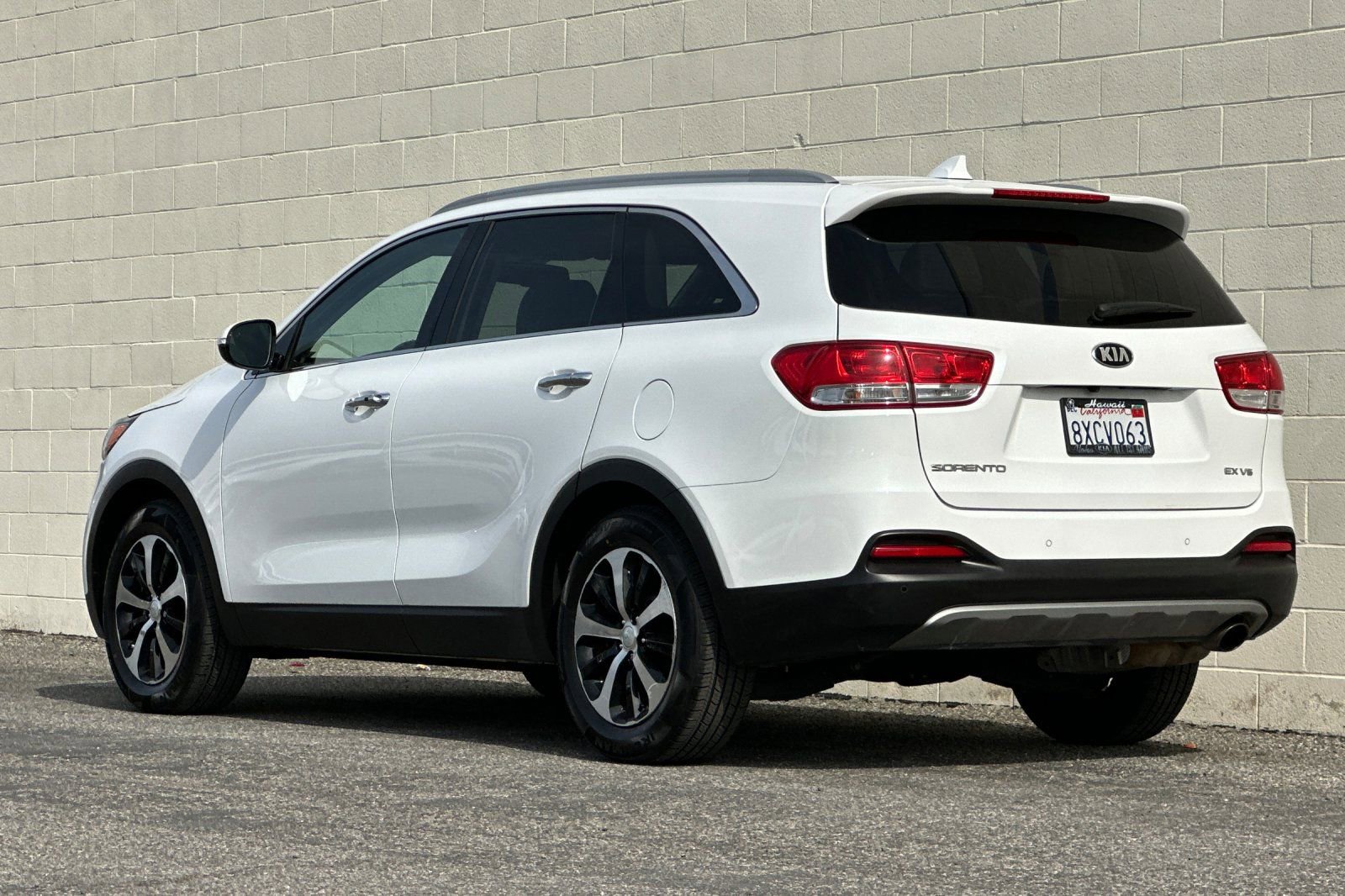 Used 2017 Kia Sorento EX w/ EX V6 Premium Package FWD image 6