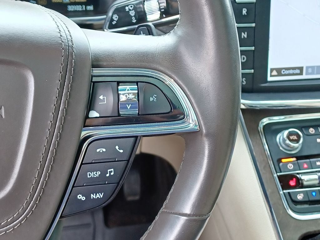 Used 2017 Lincoln Continental Reserve w/ Climate Package AWD/4WD image 16