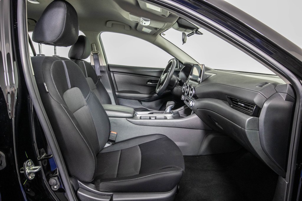 Used 2024 Nissan Sentra SV w/ Trunk Package image 10