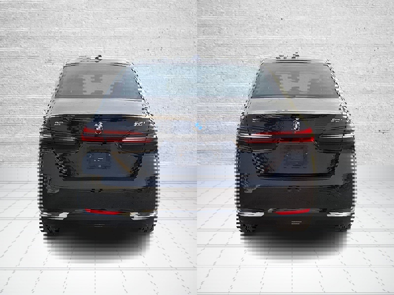 Certified 2024 BMW 530i xDrive w/ Premium Package image 5