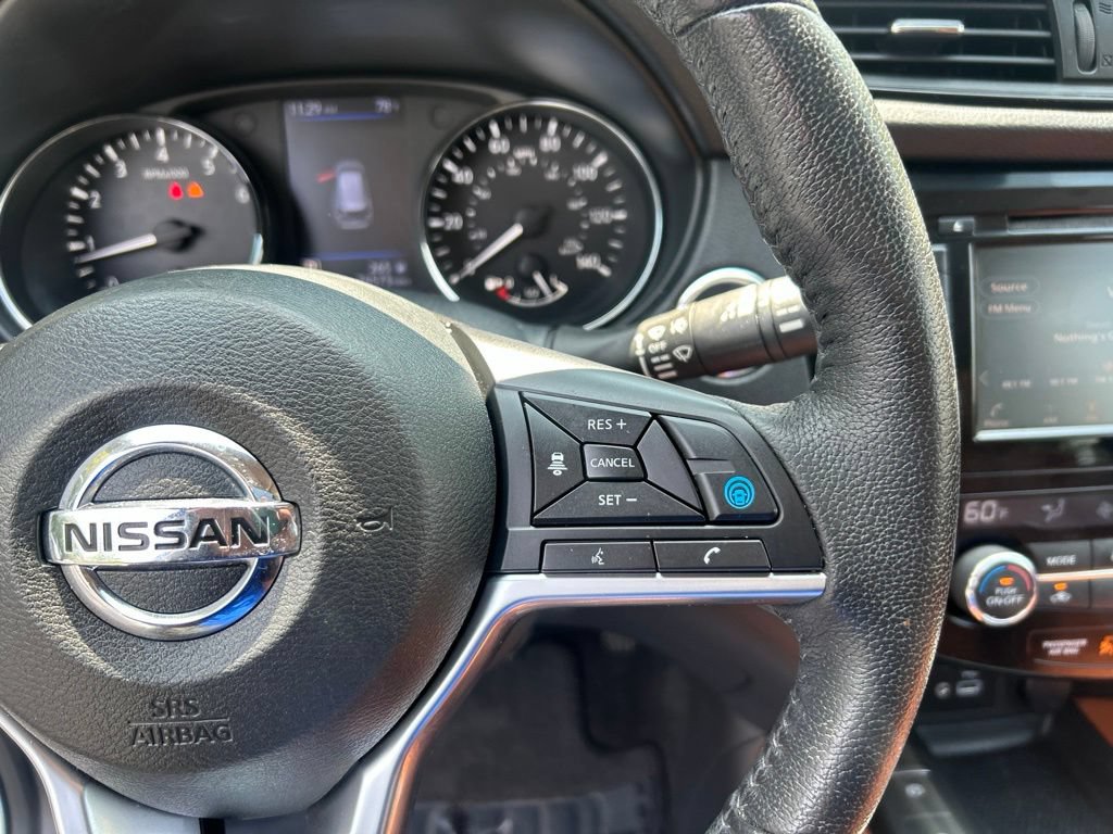 Used 2019 Nissan Rogue SL w/ Premium Package FWD image 23