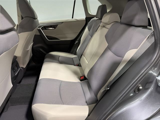 Used 2019 Toyota RAV4 XLE w/ Convenience Package image 30