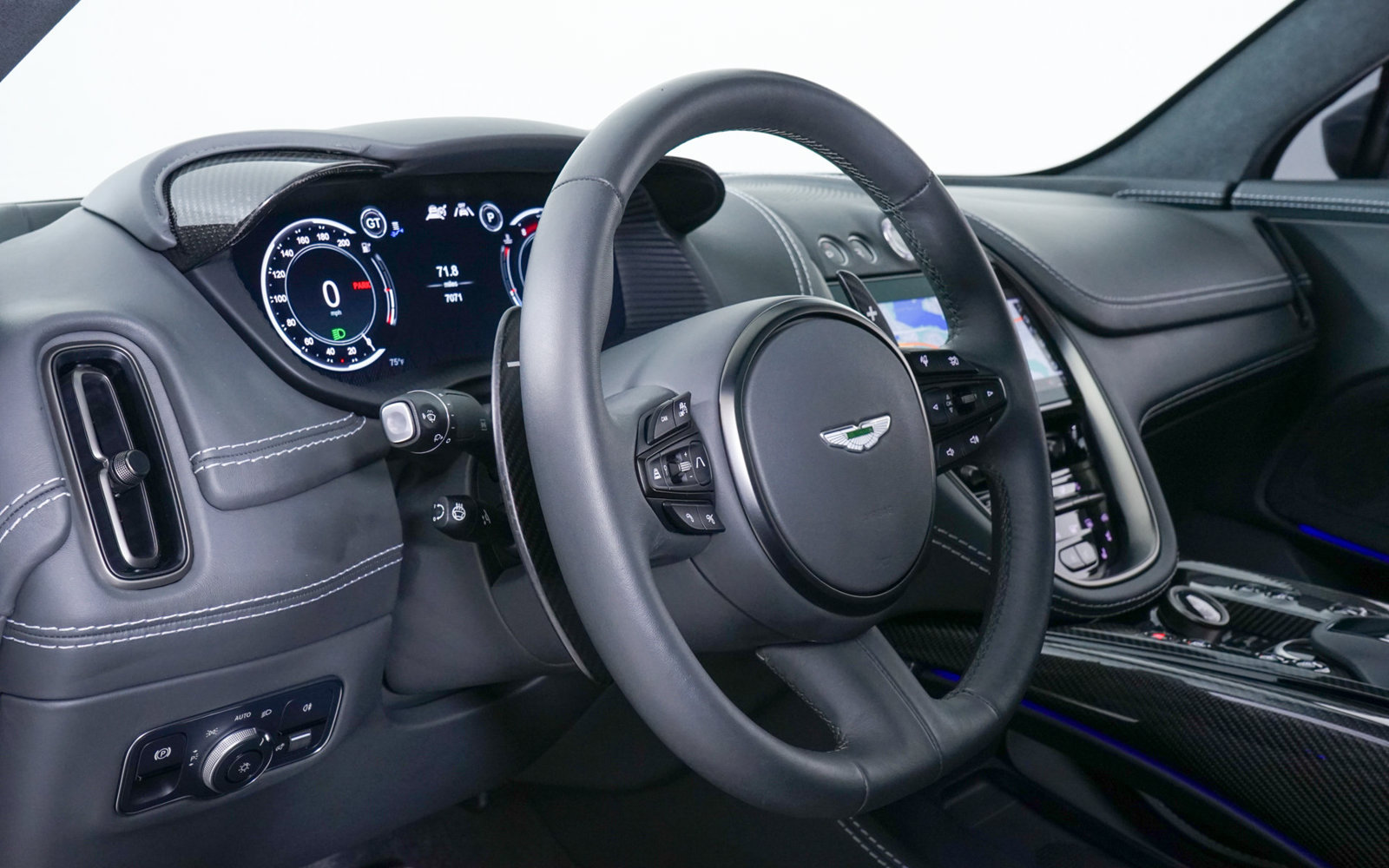 Used 2023 Aston Martin DBX 707 AWD/4WD image 4
