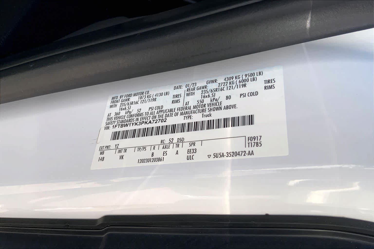 Used 2023 Ford E-Transit Low Roof RWD image 31
