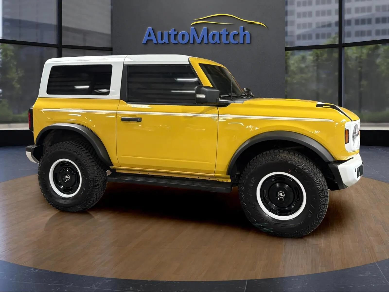 Used 2024 Ford Bronco Heritage Edition AWD/4WD image 14