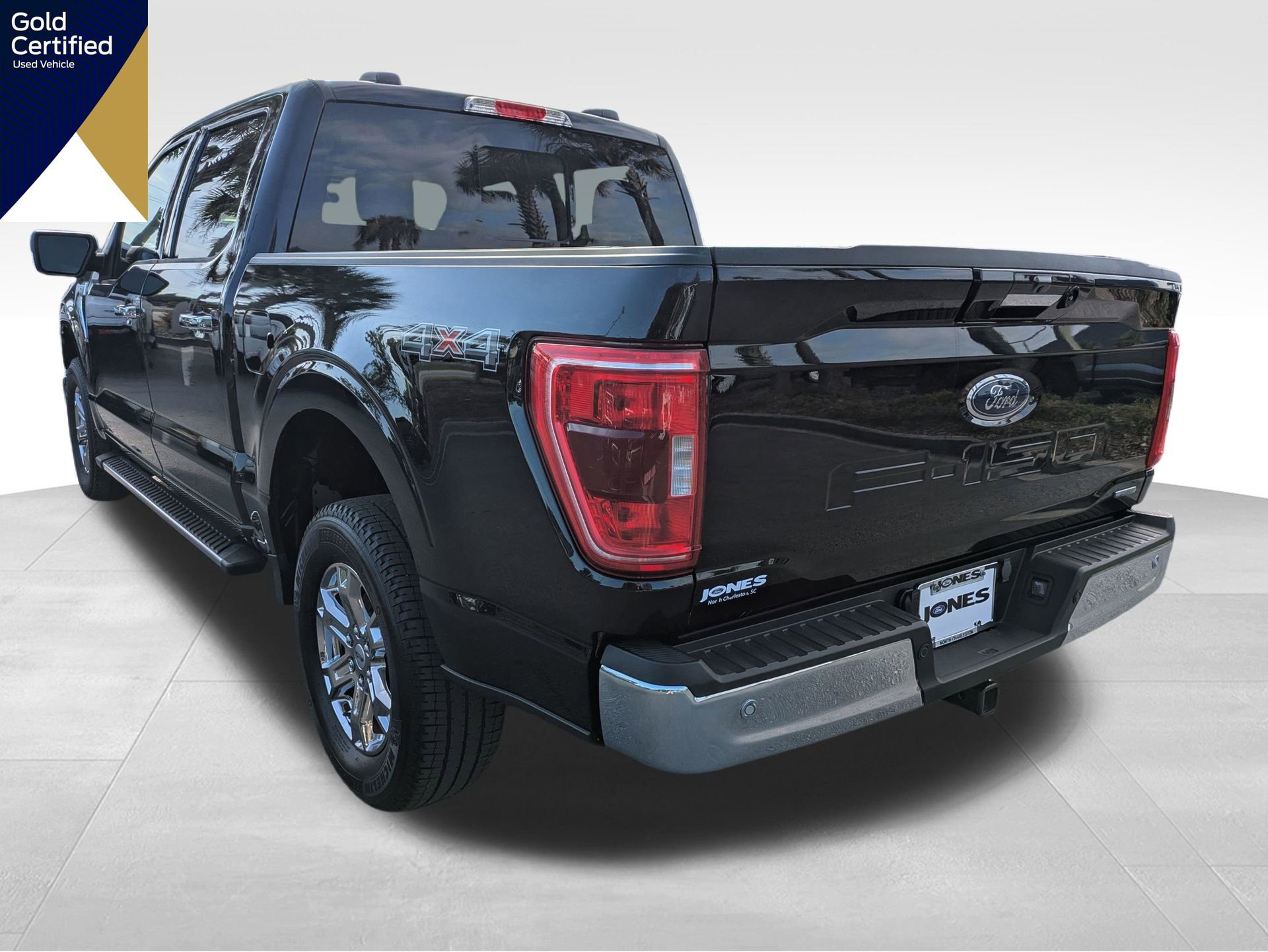 Certified 2023 Ford F150 XLT w/ Equipment Group 302A High image 9