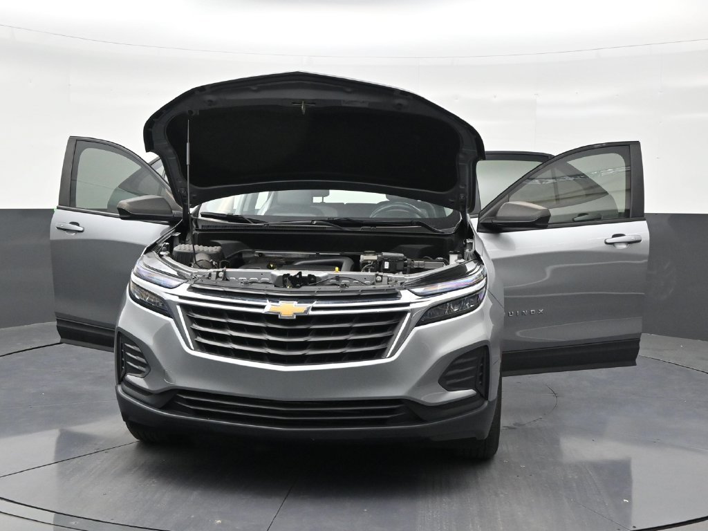Used 2024 Chevrolet Equinox LS w/ Driver Confidence II Package FWD image 30
