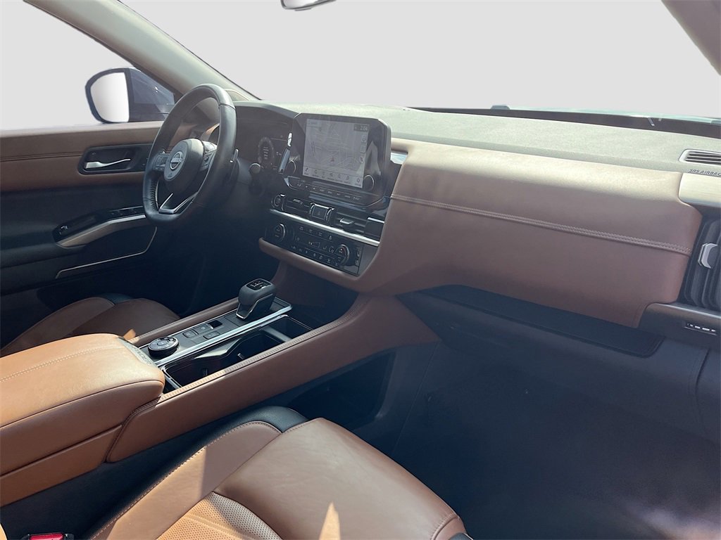 Certified 2023 Nissan Pathfinder Platinum w/ Cargo Package image 35