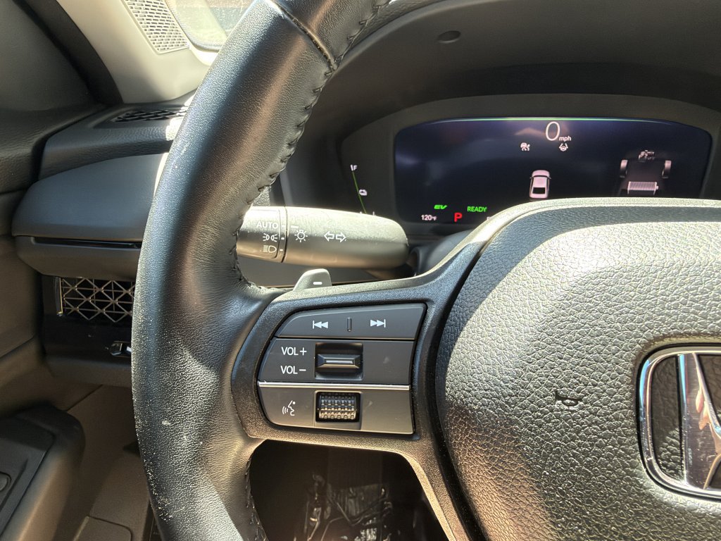Used 2023 Honda Accord EX-L image 27