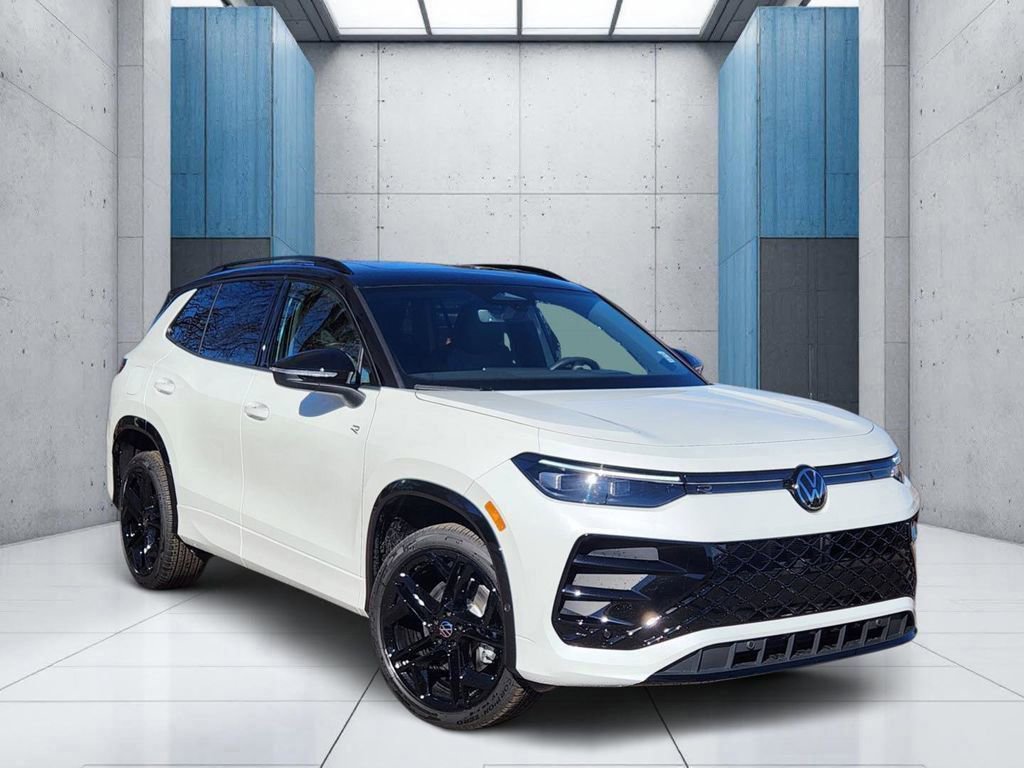 New 2026 Volkswagen Tiguan SE R-Line 360° Tour