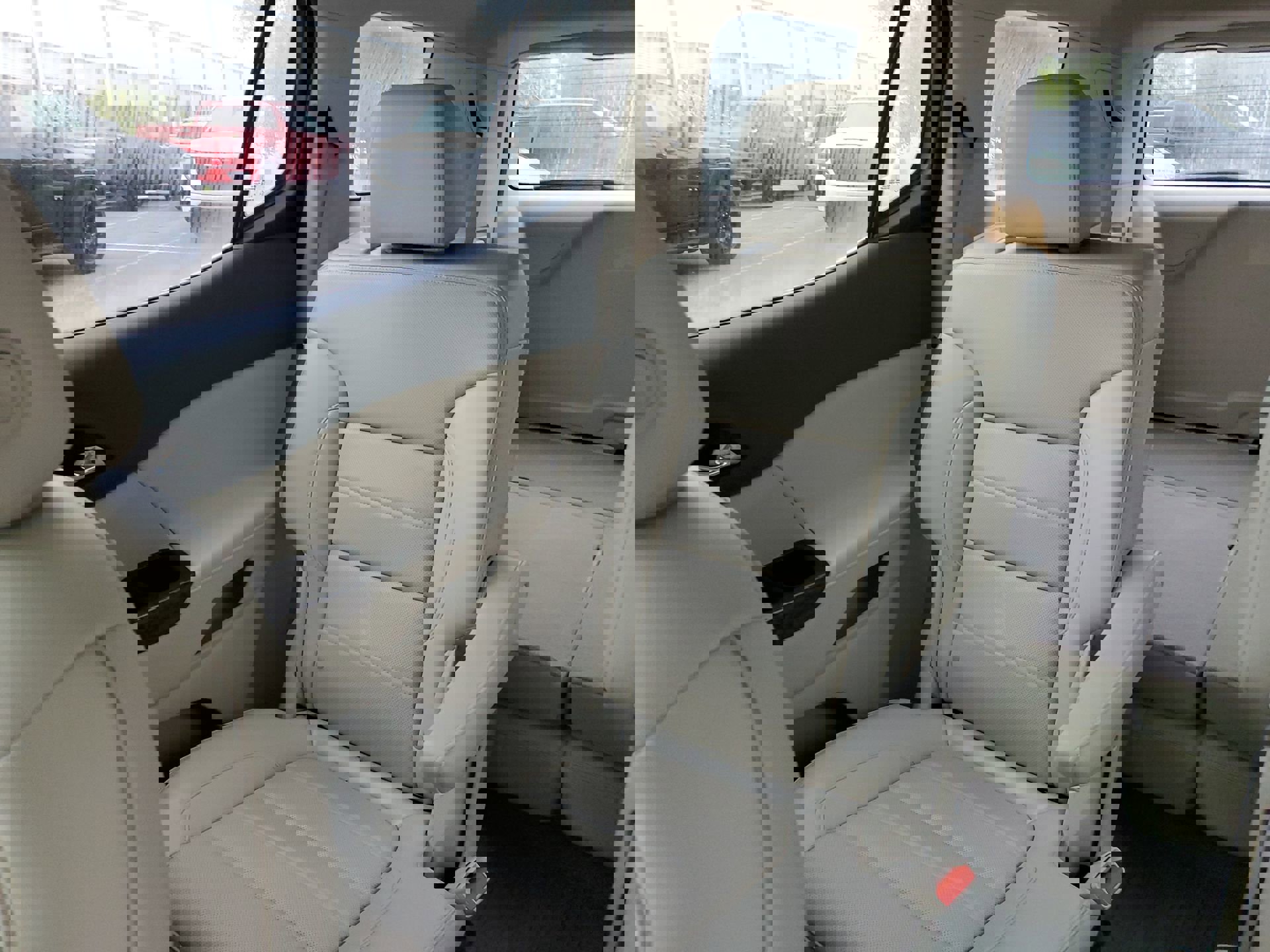 Used 2021 GMC Acadia Denali w/ Denali Technology Package image 55