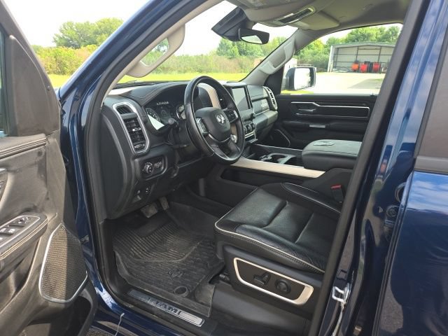 Used 2022 RAM 1500 Laramie AWD/4WD image 11