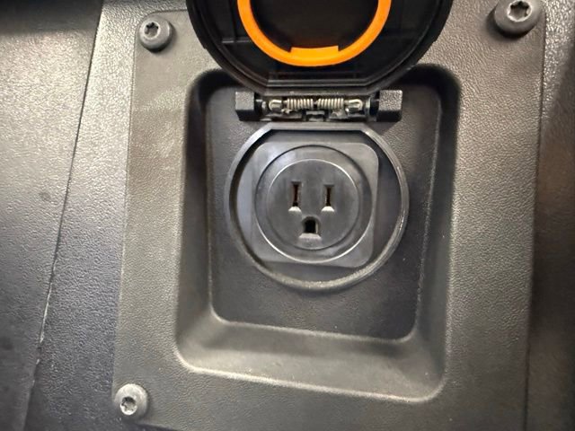 Used 2023 Toyota Tundra Limited image 12