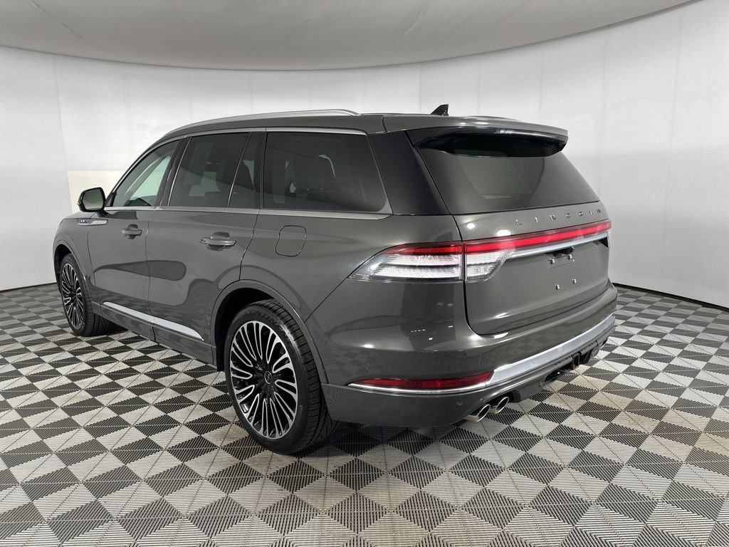 Used 2024 Lincoln Aviator Black Label w/ Dynamic Handling Package AWD/4WD image 23