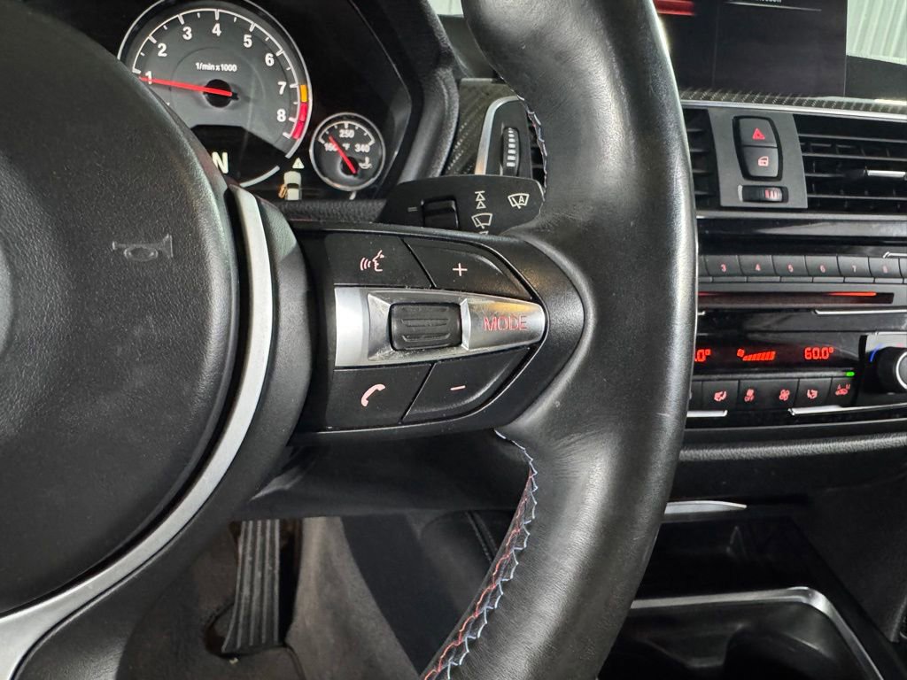 Used 2016 BMW M4 Coupe RWD image 25