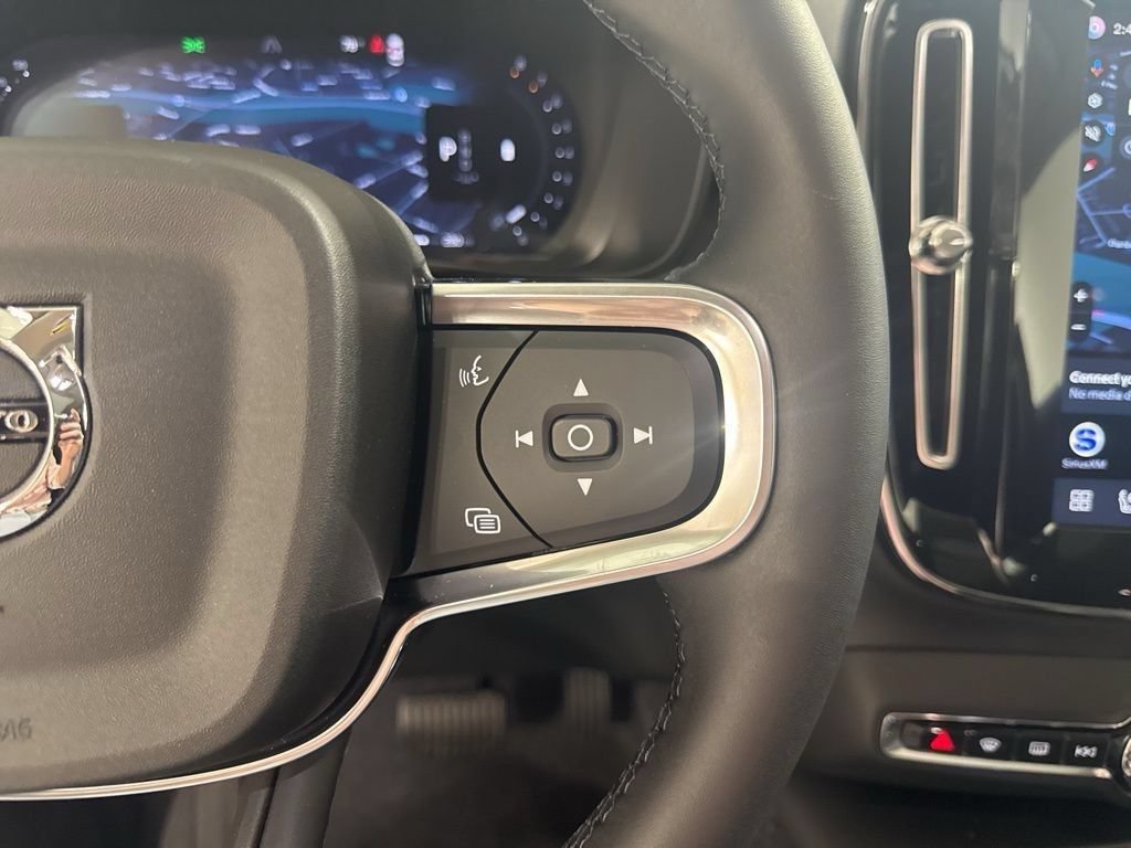 New 2026 Volvo XC40 B5 Ultra w/ Protection Package Premier AWD/4WD image 10