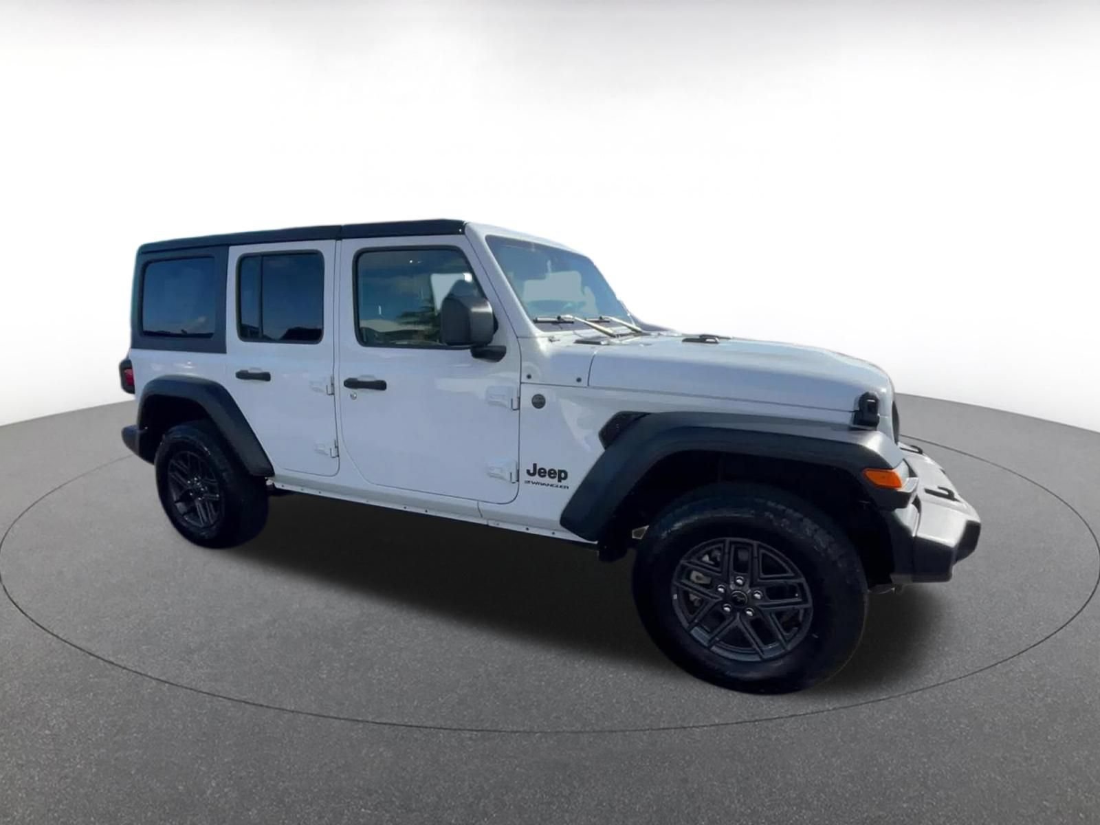 Used 2025 Jeep Wrangler Unlimited Sport AWD/4WD image 2