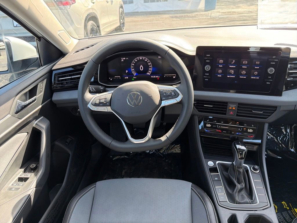 New 2026 Volkswagen Jetta SE image 15