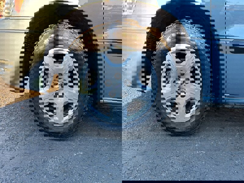 Used 2005 Ford Freestar SE image 9