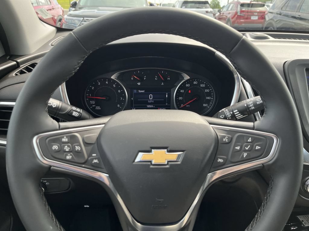 Used 2024 Chevrolet Equinox LT w/ LPO, Floor Liner Package FWD image 14