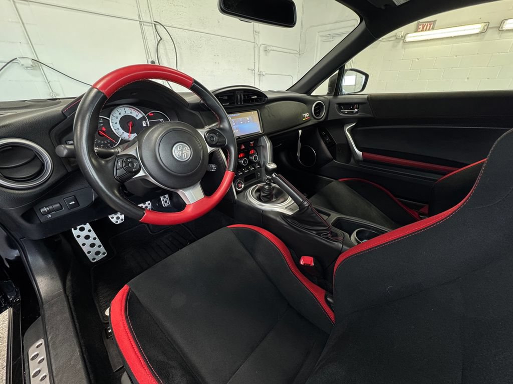 Used 2019 Toyota 86 TRD SE RWD image 14