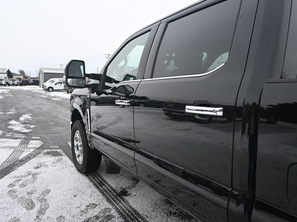 New 2025 Ford F350 Lariat w/ Lariat Ultimate Package image 18