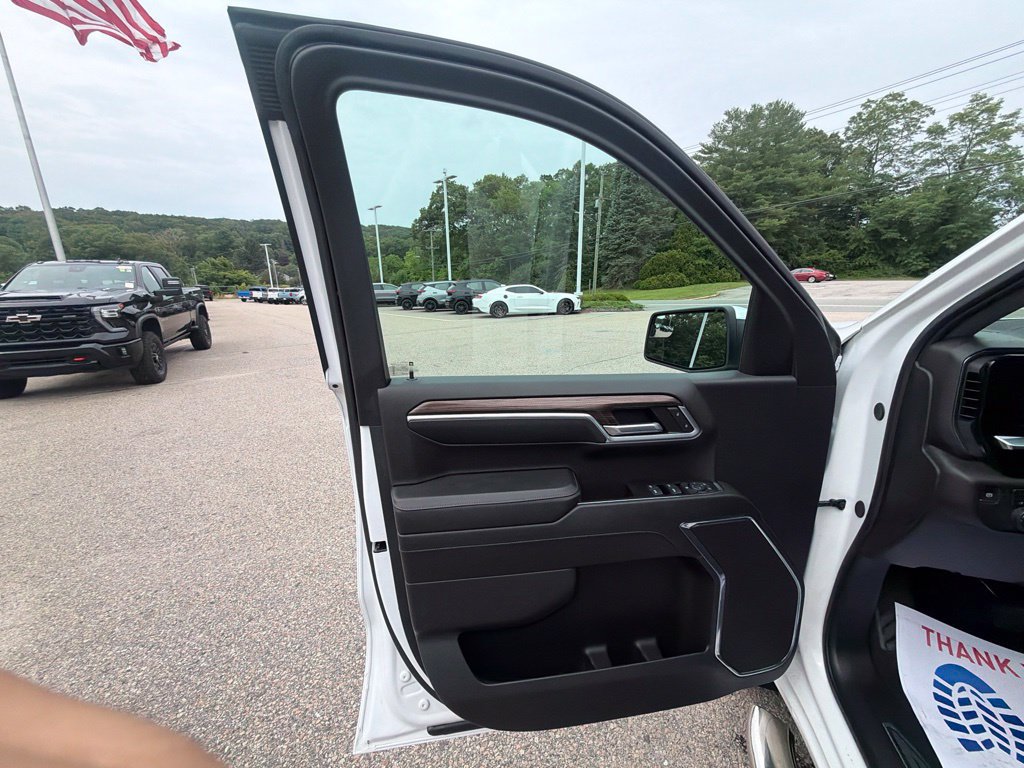 Certified 2024 Chevrolet Silverado 1500 LT AWD/4WD image 30