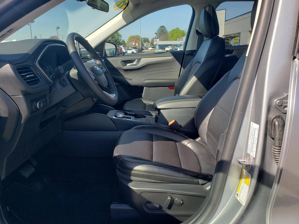 Used 2022 Ford Escape SEL AWD/4WD image 10