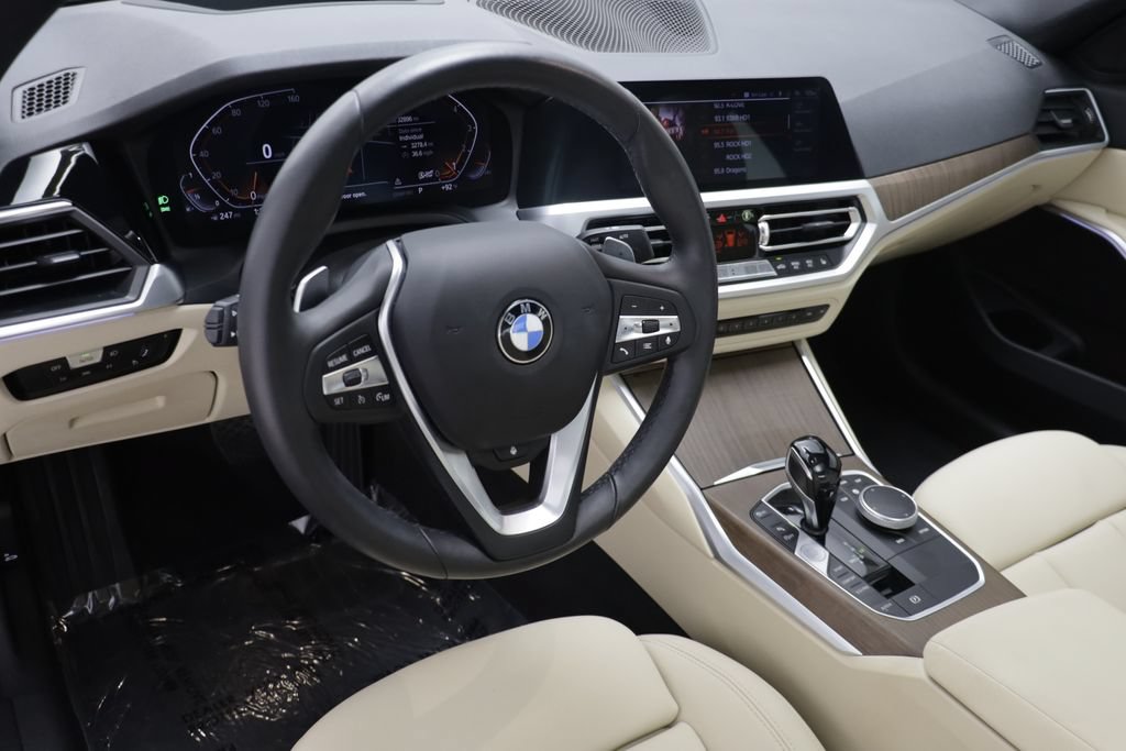 Used 2021 BMW 330i xDrive Sedan w/ Premium Package AWD/4WD image 6