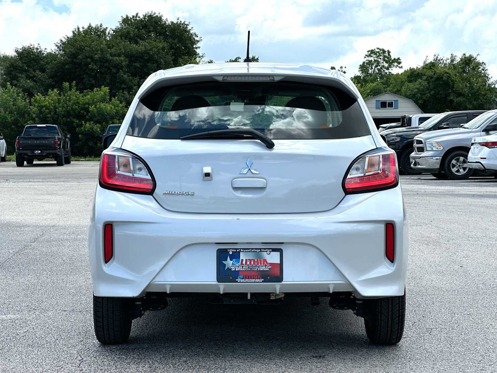 Used 2024 Mitsubishi Mirage ES FWD image 14